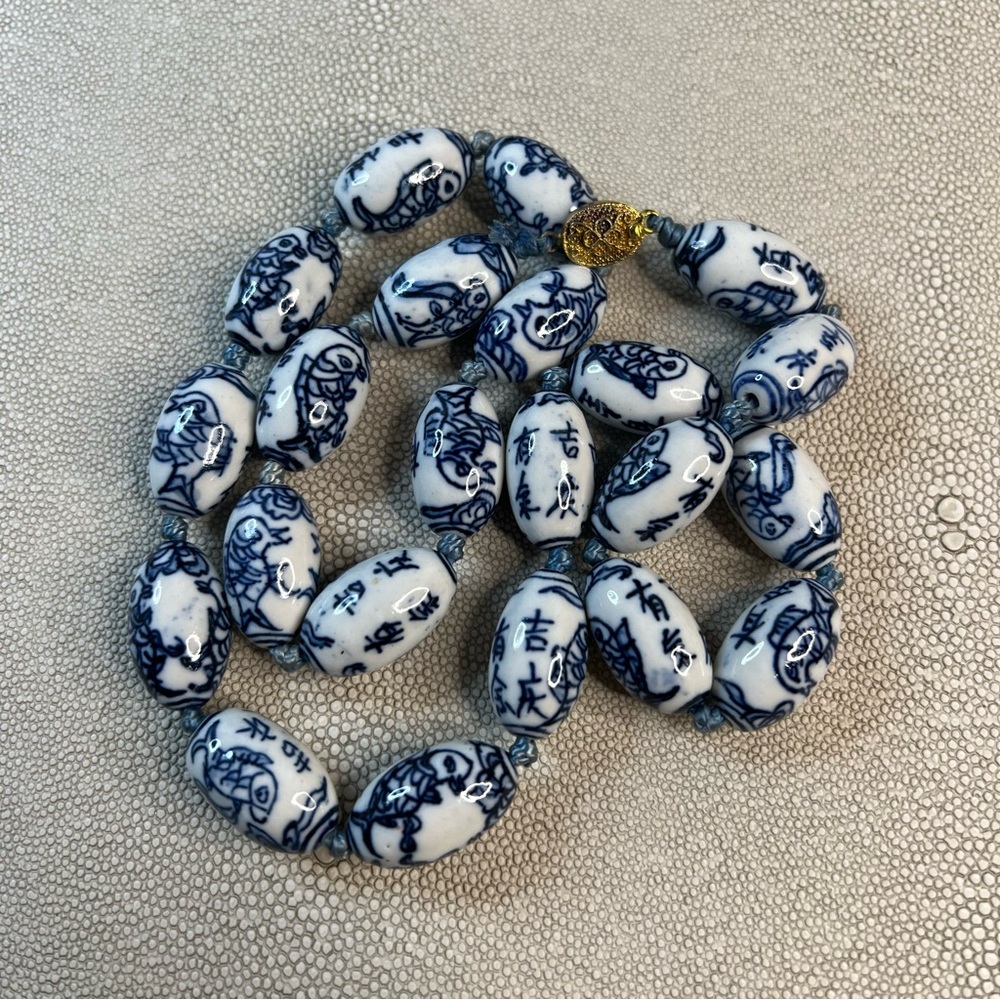 Vintage Blue & White Porcelain Bead Chinese Import Necklace w/ Fish Design